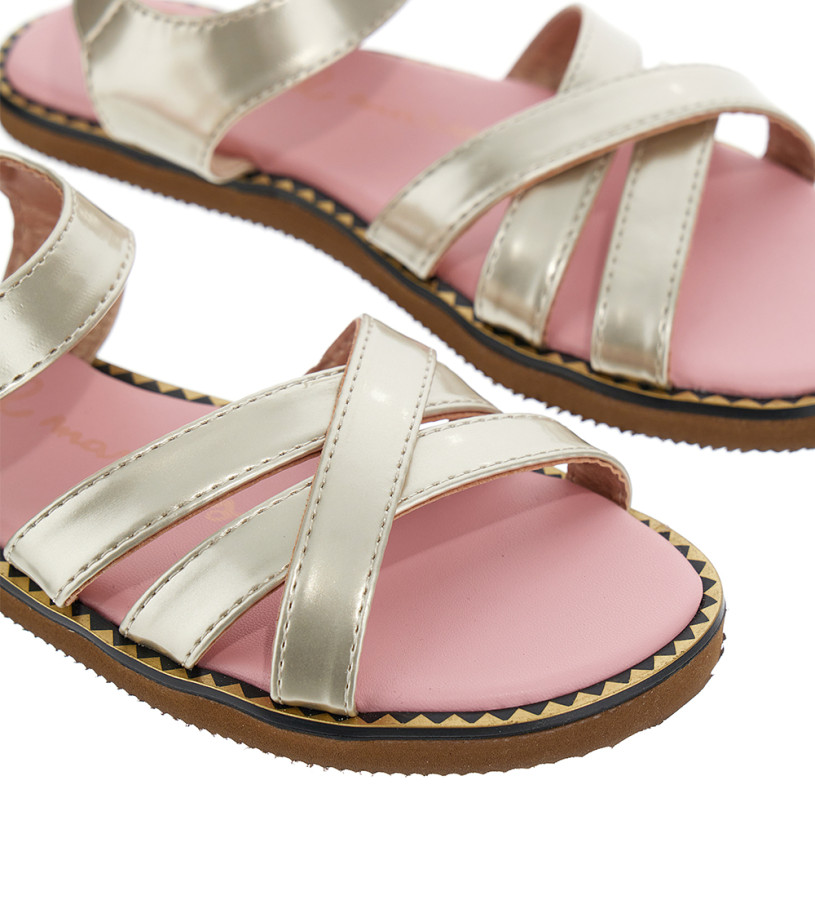 Girls - Sandals with buckle