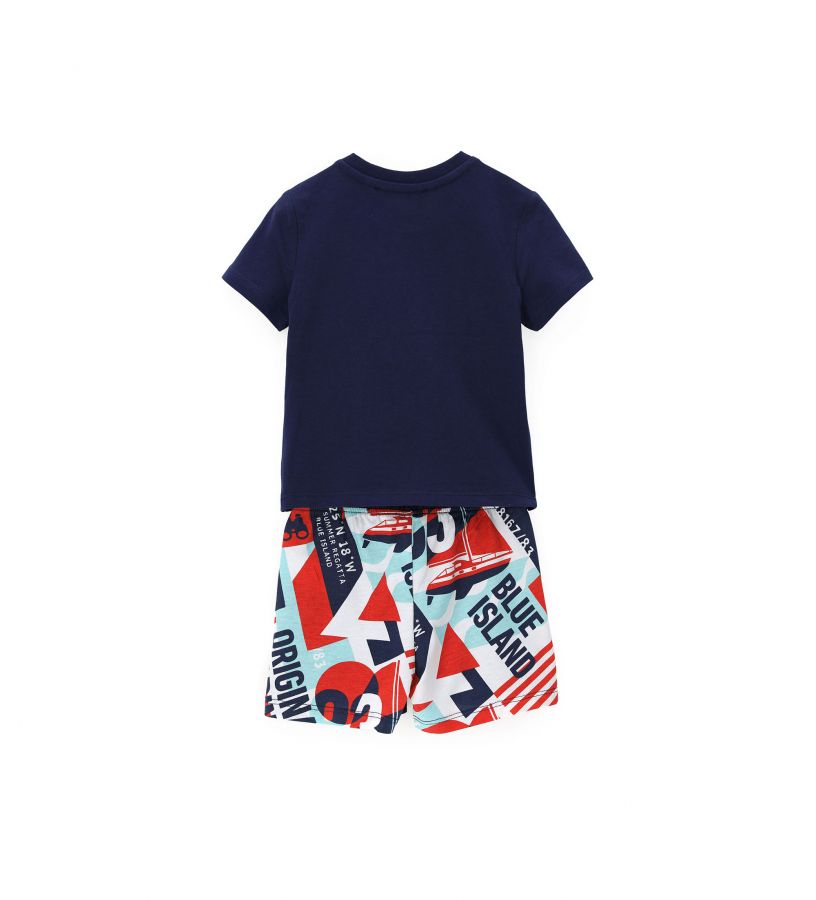 Newborn - Outfits: T-shirt and shorts