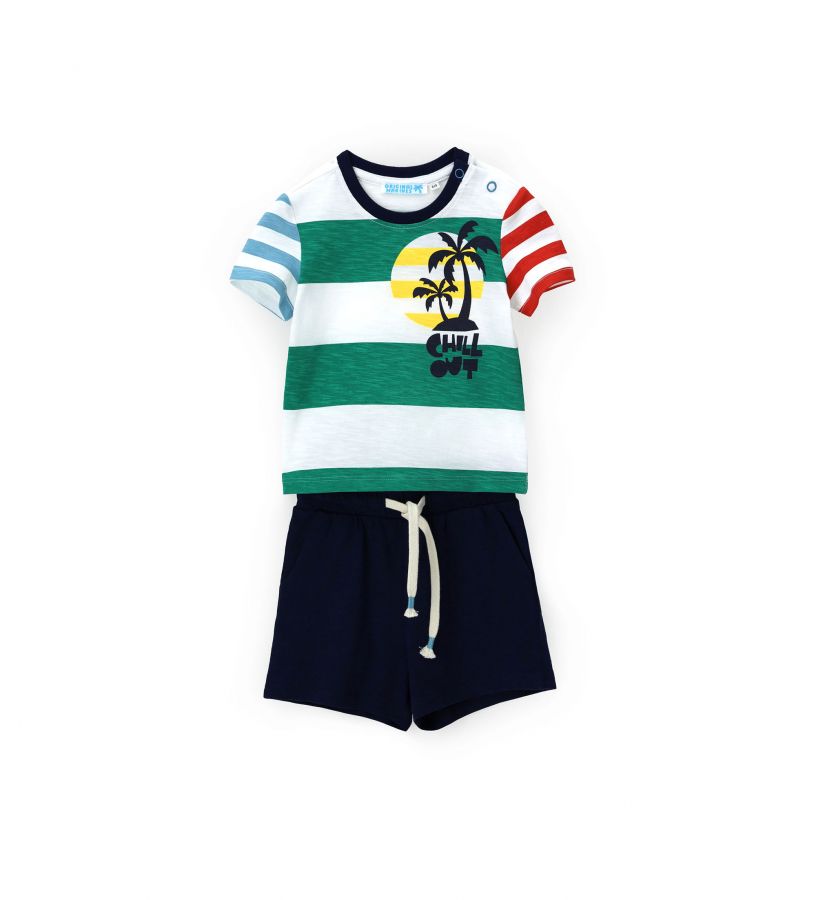 Newborn - Outfits: T-shirt and cotton shorts